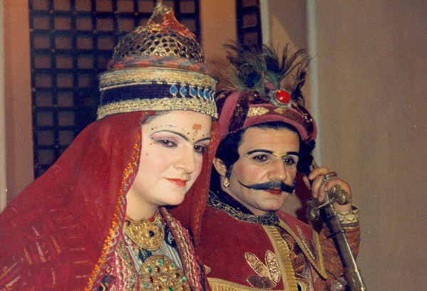 گلاب آدینه در مجموعه تلویزیونی سلطان و شبان گلاب آدینه در مجموعه تلویزیونی سلطان و شبان