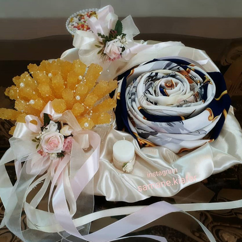 تزیین چادر عروس به شکل گل رز